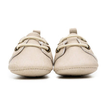Load image into Gallery viewer, Boys Tan Shoe
