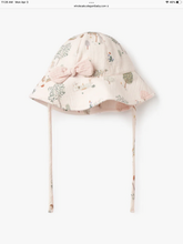 Load image into Gallery viewer, Garden Picnic Organic Muslin Hat

